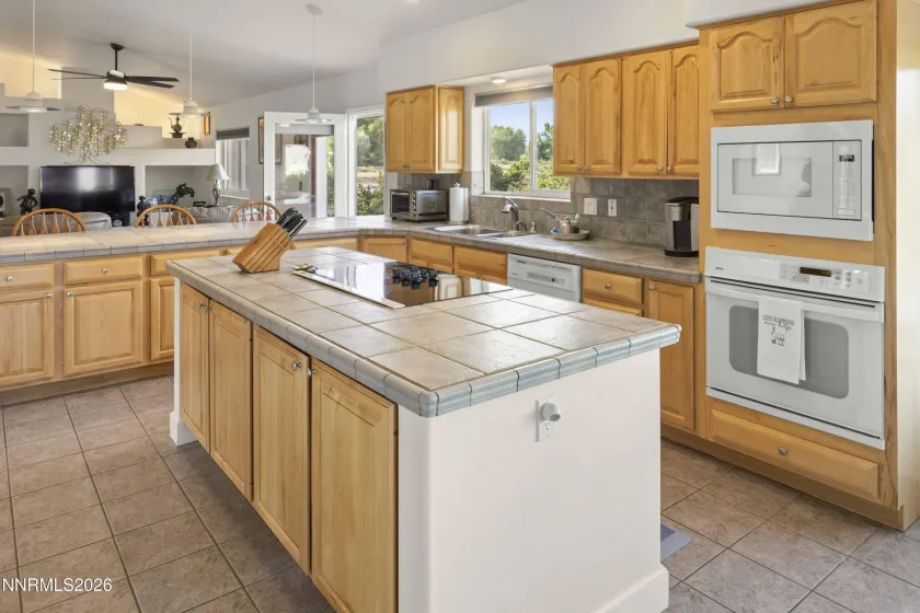 213 Quail Run, Fernley, Nevada 89408, 3 Bedrooms Bedrooms, ,3 BathroomsBathrooms,Residential,Residential,Quail Run,0,260011030