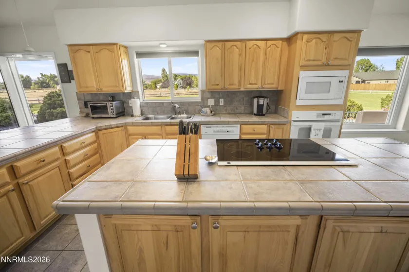 213 Quail Run, Fernley, Nevada 89408, 3 Bedrooms Bedrooms, ,3 BathroomsBathrooms,Residential,Residential,Quail Run,0,260011030