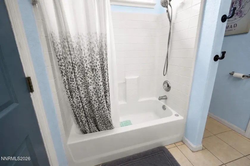 221 Wildwood, Fernley, Nevada 89408, 3 Bedrooms Bedrooms, ,3 BathroomsBathrooms,Residential,Residential,Wildwood,0,260011031