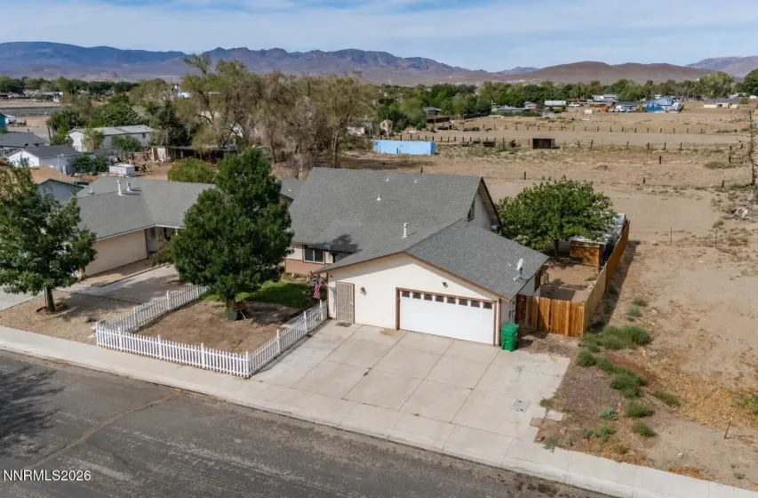 221 Wildwood, Fernley, Nevada 89408, 3 Bedrooms Bedrooms, ,3 BathroomsBathrooms,Residential,Residential,Wildwood,0,260011031
