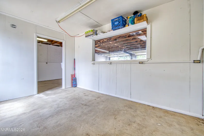 1395 Farm District, Fernley, Nevada 89408, 3 Bedrooms Bedrooms, ,2 BathroomsBathrooms,Residential,Residential,Farm District,0,260011032