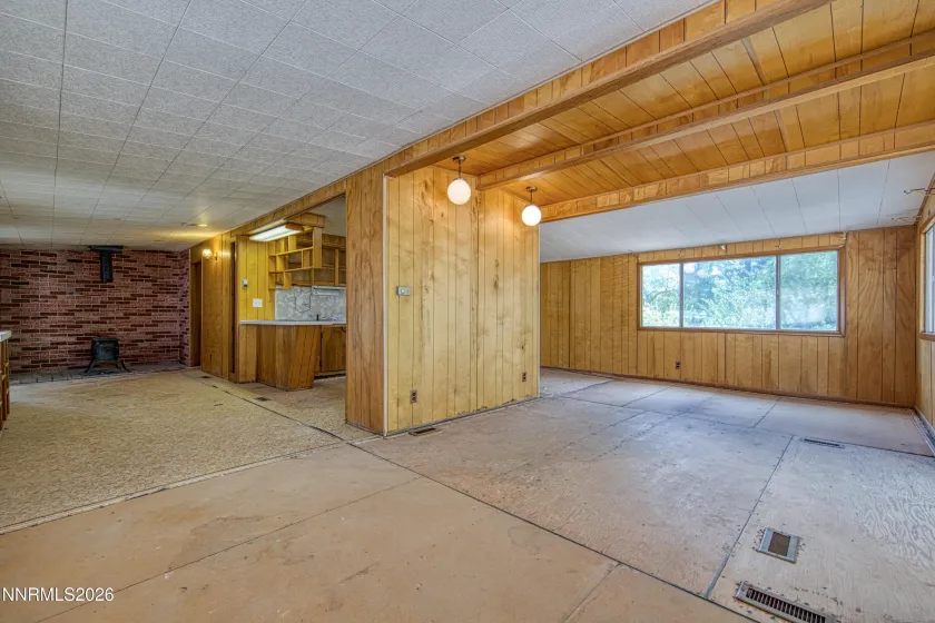 1395 Farm District, Fernley, Nevada 89408, 3 Bedrooms Bedrooms, ,2 BathroomsBathrooms,Residential,Residential,Farm District,0,260011032