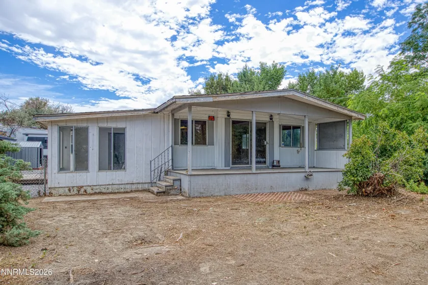 1395 Farm District, Fernley, Nevada 89408, 3 Bedrooms Bedrooms, ,2 BathroomsBathrooms,Residential,Residential,Farm District,0,260011032