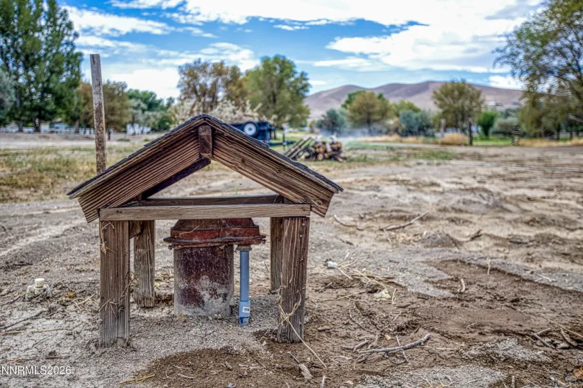 1395 Farm District, Fernley, Nevada 89408, 3 Bedrooms Bedrooms, ,2 BathroomsBathrooms,Residential,Residential,Farm District,0,260011032