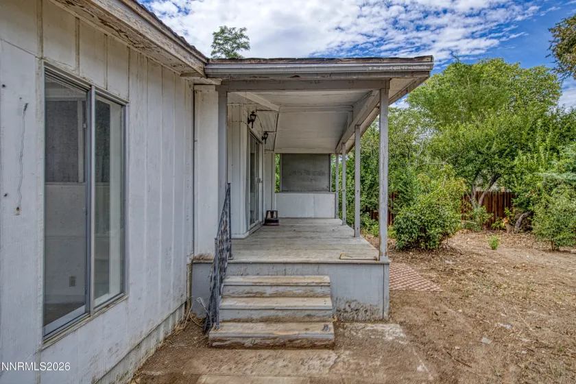 1395 Farm District, Fernley, Nevada 89408, 3 Bedrooms Bedrooms, ,2 BathroomsBathrooms,Residential,Residential,Farm District,0,260011032