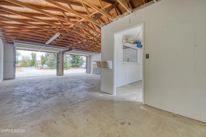 1395 Farm District, Fernley, Nevada 89408, 3 Bedrooms Bedrooms, ,2 BathroomsBathrooms,Residential,Residential,Farm District,0,260011032