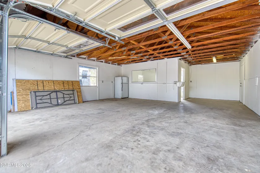 1395 Farm District, Fernley, Nevada 89408, 3 Bedrooms Bedrooms, ,2 BathroomsBathrooms,Residential,Residential,Farm District,0,260011032