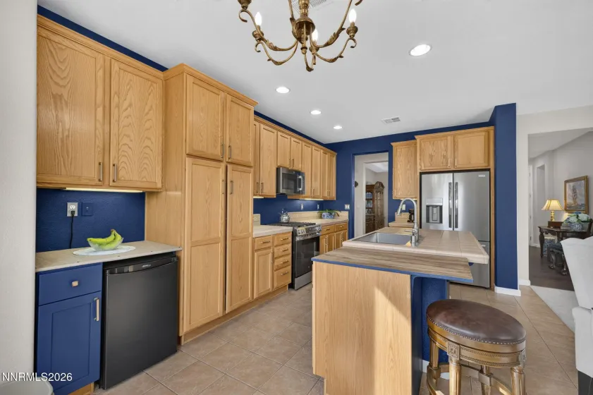 480 Avalon Terrace, Reno, Nevada 89523, 3 Bedrooms Bedrooms, ,2 BathroomsBathrooms,Residential,Residential,Avalon Terrace,0,260011033