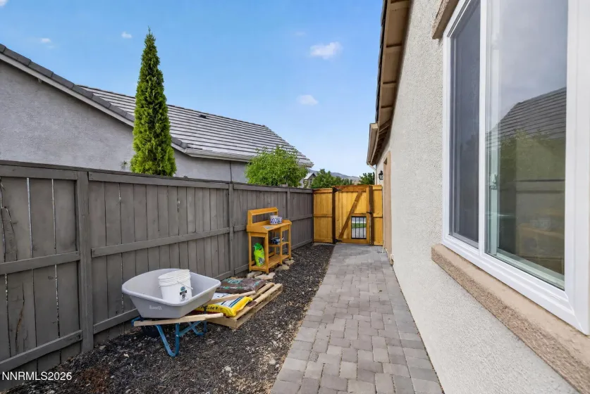 480 Avalon Terrace, Reno, Nevada 89523, 3 Bedrooms Bedrooms, ,2 BathroomsBathrooms,Residential,Residential,Avalon Terrace,0,260011033