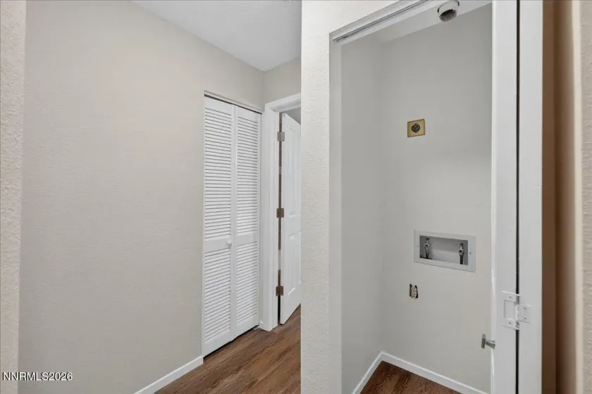 795 Kingston, Reno, Nevada 89511, 2 Bedrooms Bedrooms, ,2 BathroomsBathrooms,Residential,Residential,Kingston,0,260011038