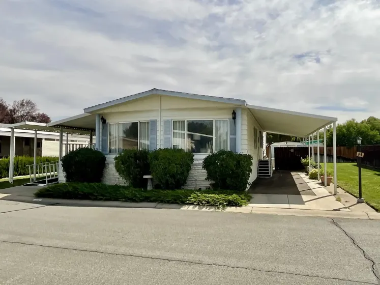 675 Parlanti Lane #43, Sparks, Nevada 89434, 2 Bedrooms Bedrooms, 10 Rooms Rooms,2 BathroomsBathrooms,Manufactured,Residential,Parlanti,0,260011040