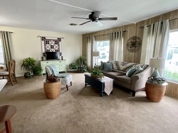 675 Parlanti Lane #43, Sparks, Nevada 89434, 2 Bedrooms Bedrooms, 10 Rooms Rooms,2 BathroomsBathrooms,Manufactured,Residential,Parlanti,0,260011040