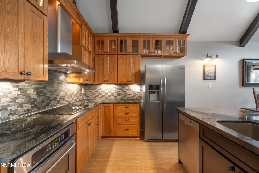 989 Tahoe, Incline Village, Nevada 89451, 3 Bedrooms Bedrooms, ,2 BathroomsBathrooms,Residential,Residential,Tahoe,0,260011040