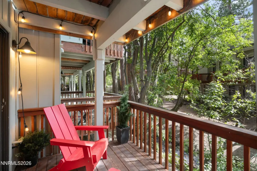 989 Tahoe, Incline Village, Nevada 89451, 3 Bedrooms Bedrooms, ,2 BathroomsBathrooms,Residential,Residential,Tahoe,0,260011040