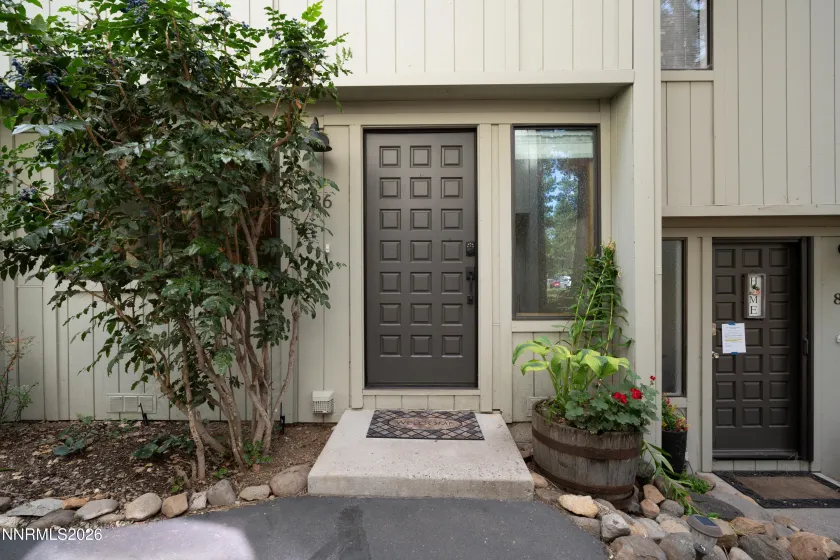 989 Tahoe, Incline Village, Nevada 89451, 3 Bedrooms Bedrooms, ,2 BathroomsBathrooms,Residential,Residential,Tahoe,0,260011040