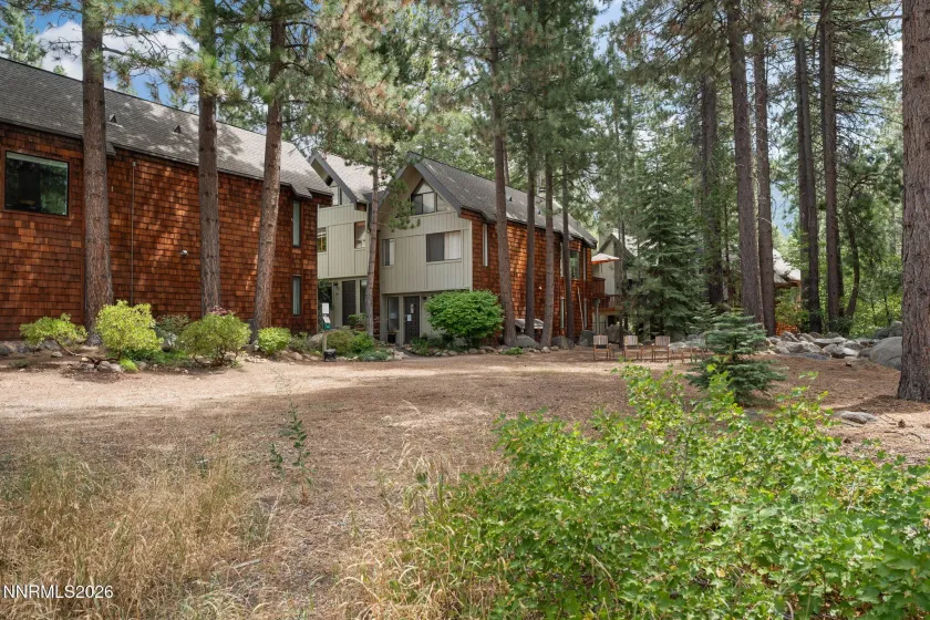 989 Tahoe, Incline Village, Nevada 89451, 3 Bedrooms Bedrooms, ,2 BathroomsBathrooms,Residential,Residential,Tahoe,0,260011040