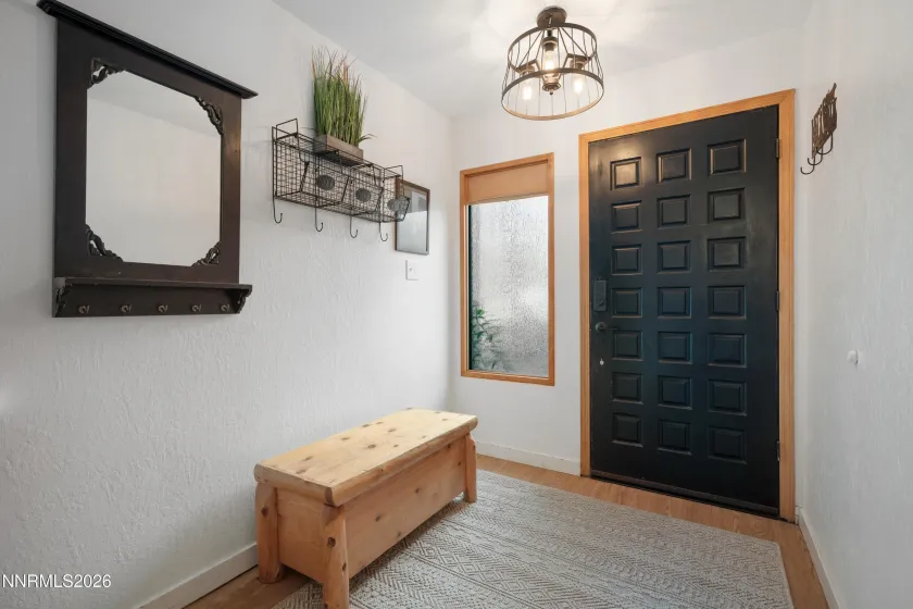 989 Tahoe, Incline Village, Nevada 89451, 3 Bedrooms Bedrooms, ,2 BathroomsBathrooms,Residential,Residential,Tahoe,0,260011040