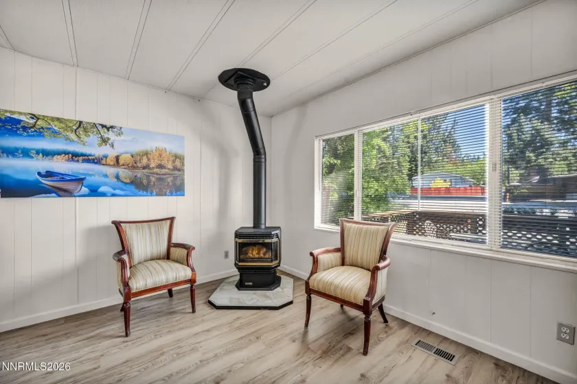 186 Ponderosa, Stateline, Nevada 89449, 2 Bedrooms Bedrooms, ,2 BathroomsBathrooms,Residential,Residential,Ponderosa,0,260011041