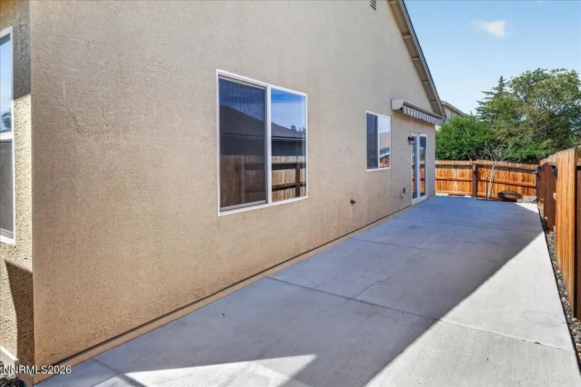 182 Royal Oaks, Fernley, Nevada 89408, 4 Bedrooms Bedrooms, ,2 BathroomsBathrooms,Residential,Residential,Royal Oaks,0,260011043