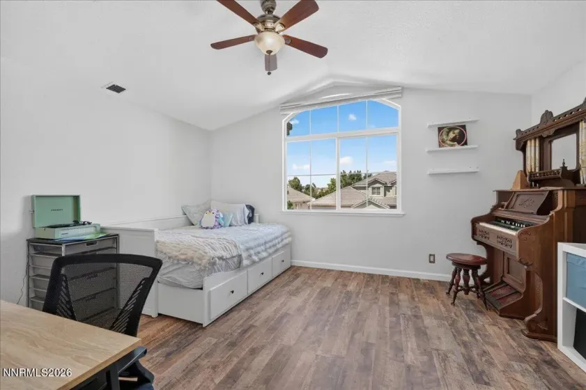 2390 Lincoln Meadows, Reno, Nevada 89521, 4 Bedrooms Bedrooms, ,3 BathroomsBathrooms,Residential,Residential,Lincoln Meadows,0,260011046