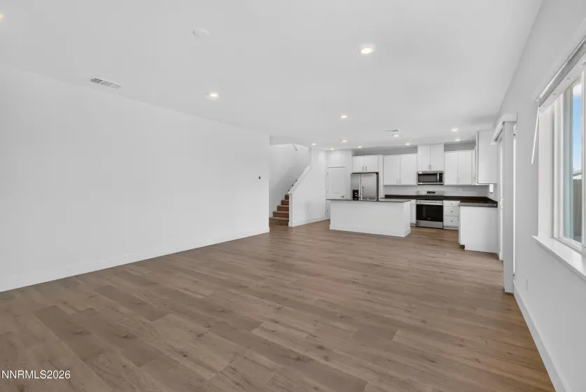 4324 Country Flats, Sparks, Nevada 89436, 5 Bedrooms Bedrooms, ,3 BathroomsBathrooms,Residential,Residential,Country Flats,0,260011052