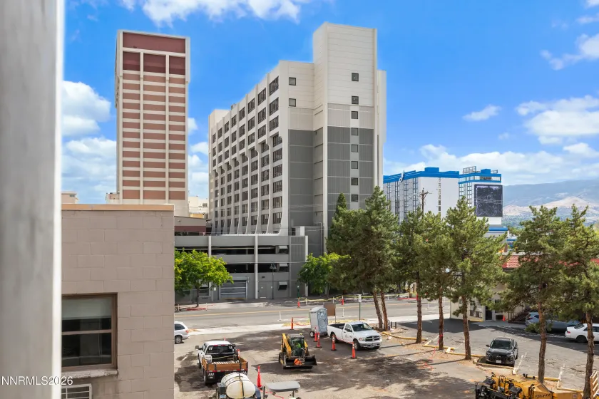 450 Arlington, Reno, Nevada 89503, 1 Bedroom Bedrooms, ,1 BathroomBathrooms,Residential,Residential,Arlington,0,260011059
