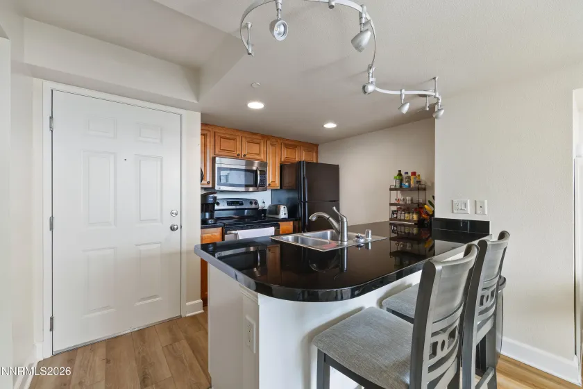 450 Arlington, Reno, Nevada 89503, 1 Bedroom Bedrooms, ,1 BathroomBathrooms,Residential,Residential,Arlington,0,260011059