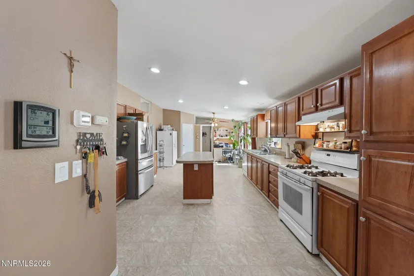 8115 Tahoe, Stagecoach, Nevada 89429, 3 Bedrooms Bedrooms, ,4 BathroomsBathrooms,Residential,Residential,Tahoe,0,260011061
