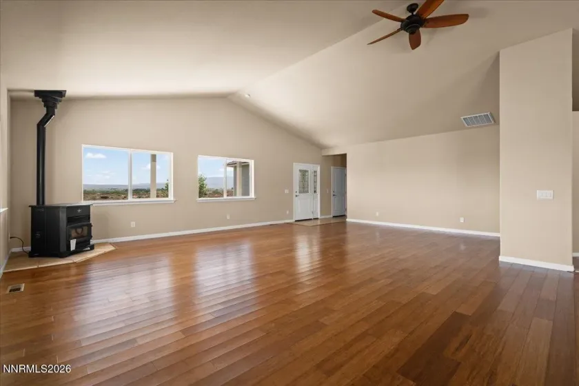 5 Pit, Wellington, Nevada 89444, 3 Bedrooms Bedrooms, ,2 BathroomsBathrooms,Residential,Residential,Pit,0,260011062