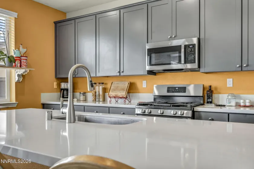 6726 Lunar Orbit, Sparks, Nevada 89436, 3 Bedrooms Bedrooms, ,3 BathroomsBathrooms,Residential,Residential,Lunar Orbit,0,260011063