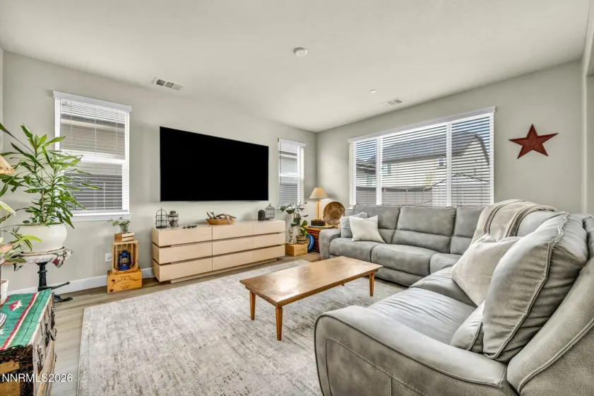 6726 Lunar Orbit, Sparks, Nevada 89436, 3 Bedrooms Bedrooms, ,3 BathroomsBathrooms,Residential,Residential,Lunar Orbit,0,260011063
