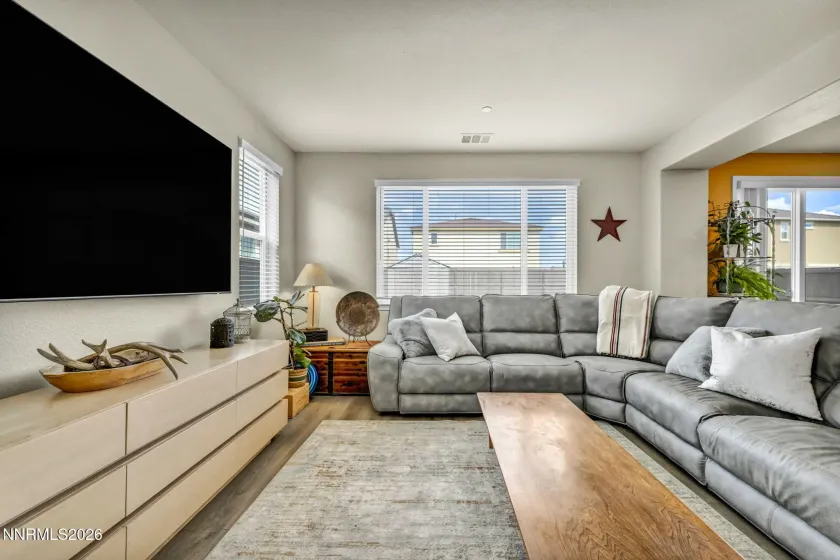 6726 Lunar Orbit, Sparks, Nevada 89436, 3 Bedrooms Bedrooms, ,3 BathroomsBathrooms,Residential,Residential,Lunar Orbit,0,260011063