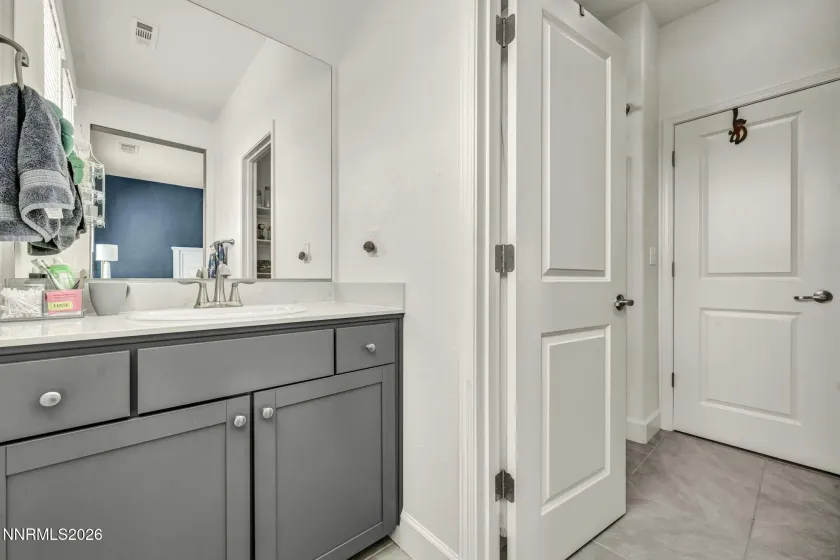 6726 Lunar Orbit, Sparks, Nevada 89436, 3 Bedrooms Bedrooms, ,3 BathroomsBathrooms,Residential,Residential,Lunar Orbit,0,260011063