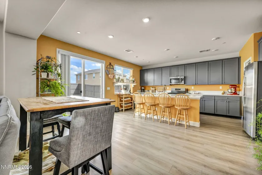 6726 Lunar Orbit, Sparks, Nevada 89436, 3 Bedrooms Bedrooms, ,3 BathroomsBathrooms,Residential,Residential,Lunar Orbit,0,260011063