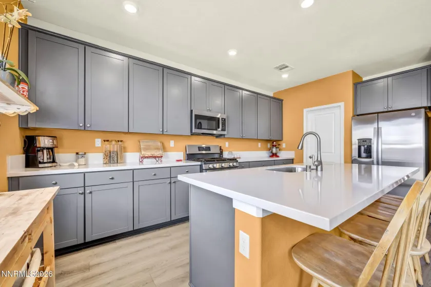 6726 Lunar Orbit, Sparks, Nevada 89436, 3 Bedrooms Bedrooms, ,3 BathroomsBathrooms,Residential,Residential,Lunar Orbit,0,260011063