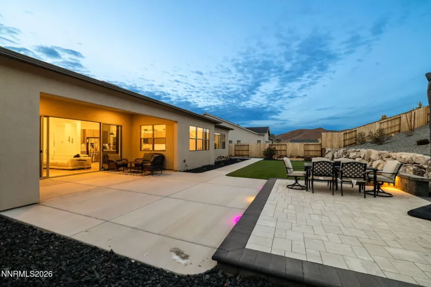 11658 Sugarloaf Peak, Sparks, Nevada 89441, 4 Bedrooms Bedrooms, ,3 BathroomsBathrooms,Residential,Residential,Sugarloaf Peak,0,260011064