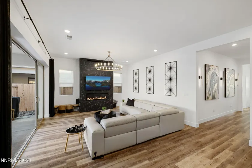 11658 Sugarloaf Peak, Sparks, Nevada 89441, 4 Bedrooms Bedrooms, ,3 BathroomsBathrooms,Residential,Residential,Sugarloaf Peak,0,260011064