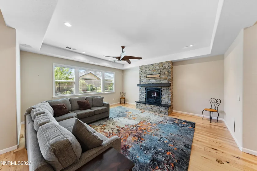 9827 Dyevera, Reno, Nevada 89521, 3 Bedrooms Bedrooms, ,3 BathroomsBathrooms,Residential,Residential,Dyevera,0,260011065