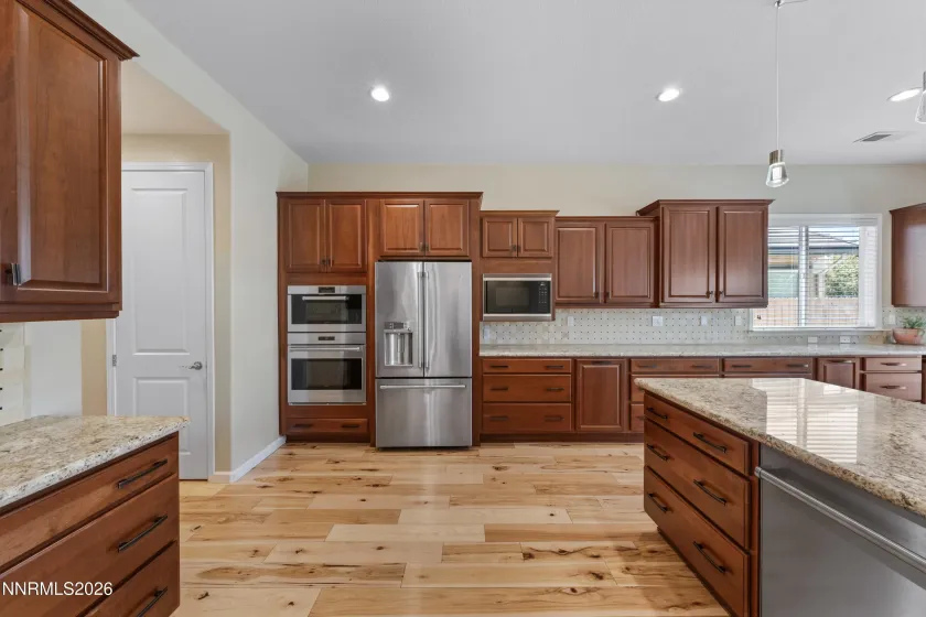 9827 Dyevera, Reno, Nevada 89521, 3 Bedrooms Bedrooms, ,3 BathroomsBathrooms,Residential,Residential,Dyevera,0,260011065