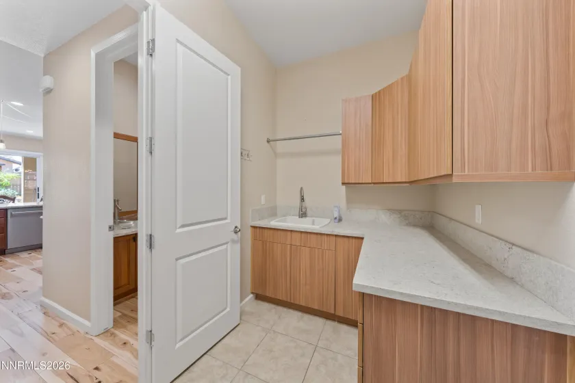 9827 Dyevera, Reno, Nevada 89521, 3 Bedrooms Bedrooms, ,3 BathroomsBathrooms,Residential,Residential,Dyevera,0,260011065