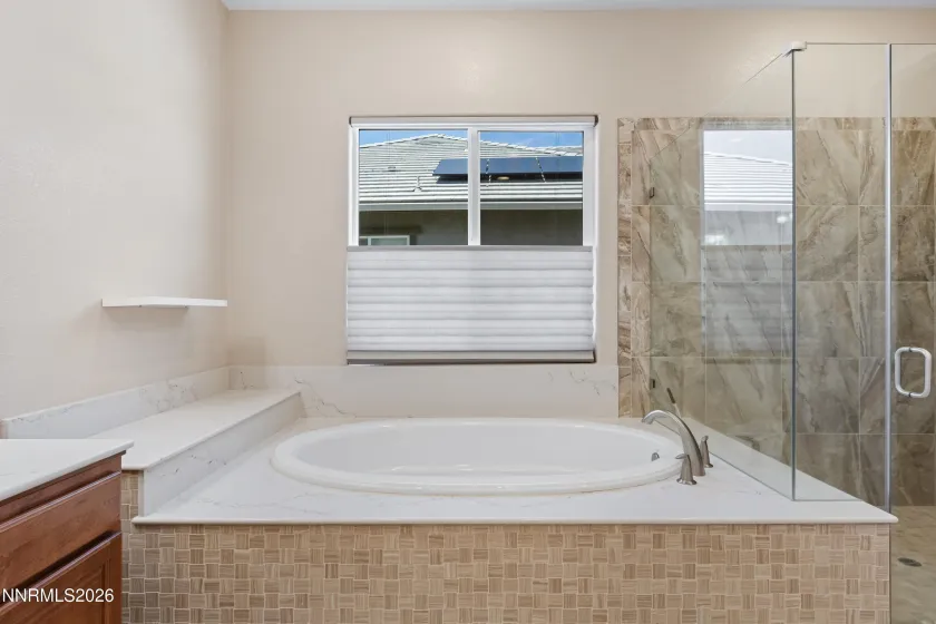 9827 Dyevera, Reno, Nevada 89521, 3 Bedrooms Bedrooms, ,3 BathroomsBathrooms,Residential,Residential,Dyevera,0,260011065