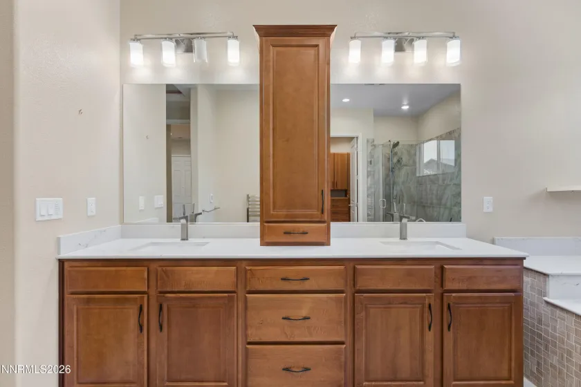 9827 Dyevera, Reno, Nevada 89521, 3 Bedrooms Bedrooms, ,3 BathroomsBathrooms,Residential,Residential,Dyevera,0,260011065