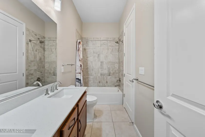 9827 Dyevera, Reno, Nevada 89521, 3 Bedrooms Bedrooms, ,3 BathroomsBathrooms,Residential,Residential,Dyevera,0,260011065