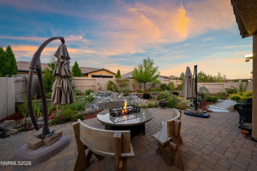 9827 Dyevera, Reno, Nevada 89521, 3 Bedrooms Bedrooms, ,3 BathroomsBathrooms,Residential,Residential,Dyevera,0,260011065