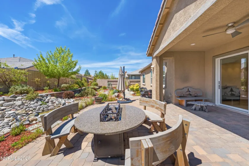 9827 Dyevera, Reno, Nevada 89521, 3 Bedrooms Bedrooms, ,3 BathroomsBathrooms,Residential,Residential,Dyevera,0,260011065