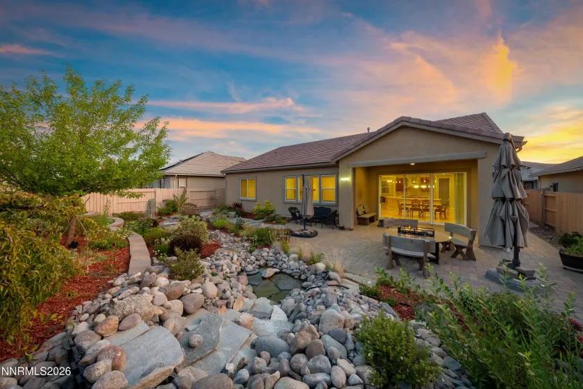 9827 Dyevera, Reno, Nevada 89521, 3 Bedrooms Bedrooms, ,3 BathroomsBathrooms,Residential,Residential,Dyevera,0,260011065