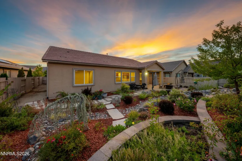 9827 Dyevera, Reno, Nevada 89521, 3 Bedrooms Bedrooms, ,3 BathroomsBathrooms,Residential,Residential,Dyevera,0,260011065