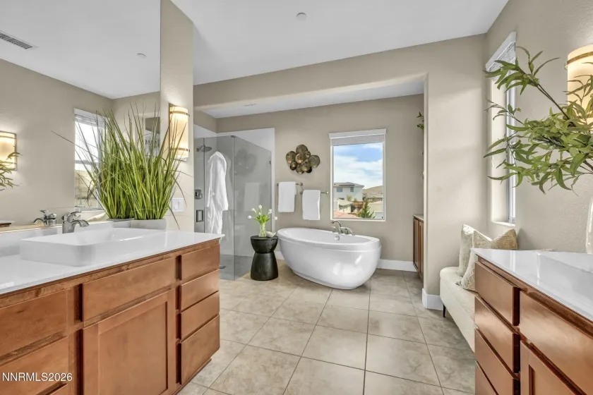 2731 Kettle, Sparks, Nevada 89436, 4 Bedrooms Bedrooms, ,3 BathroomsBathrooms,Residential,Residential,Kettle,0,260011066