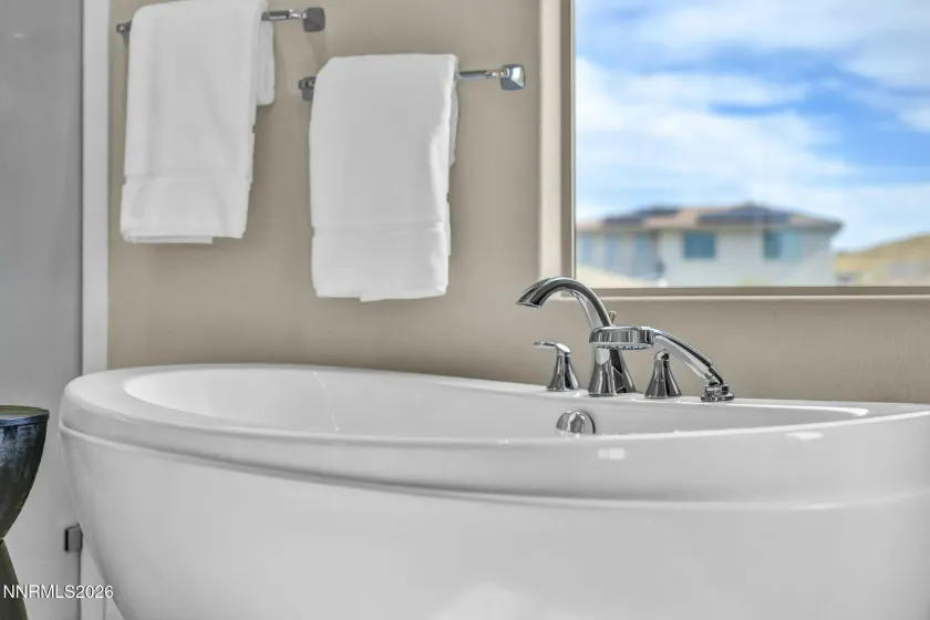 2731 Kettle, Sparks, Nevada 89436, 4 Bedrooms Bedrooms, ,3 BathroomsBathrooms,Residential,Residential,Kettle,0,260011066
