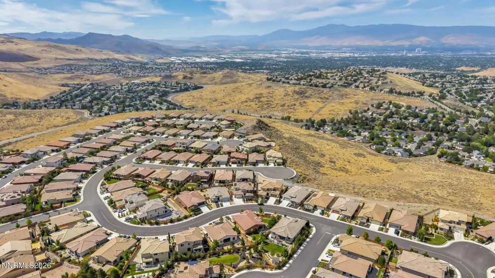2731 Kettle, Sparks, Nevada 89436, 4 Bedrooms Bedrooms, ,3 BathroomsBathrooms,Residential,Residential,Kettle,0,260011066